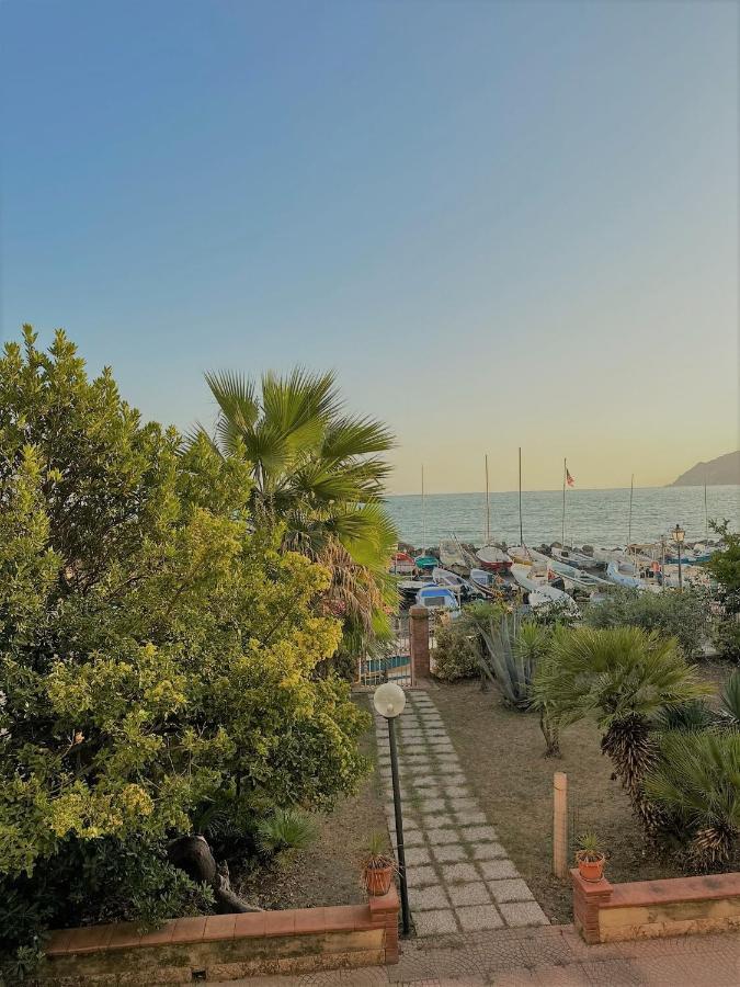 Apartmán Il Viandante Sul Mare Salerno Exteriér fotografie