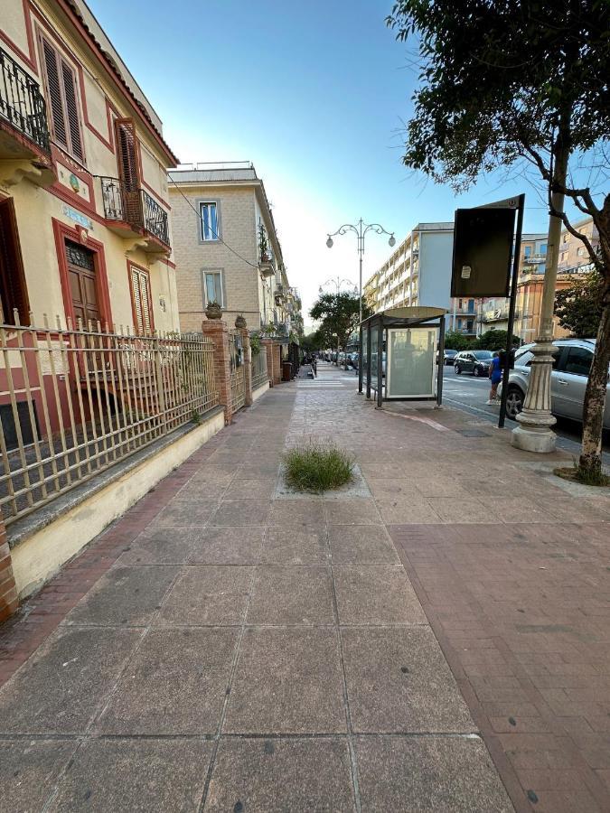 Apartmán Il Viandante Sul Mare Salerno Exteriér fotografie